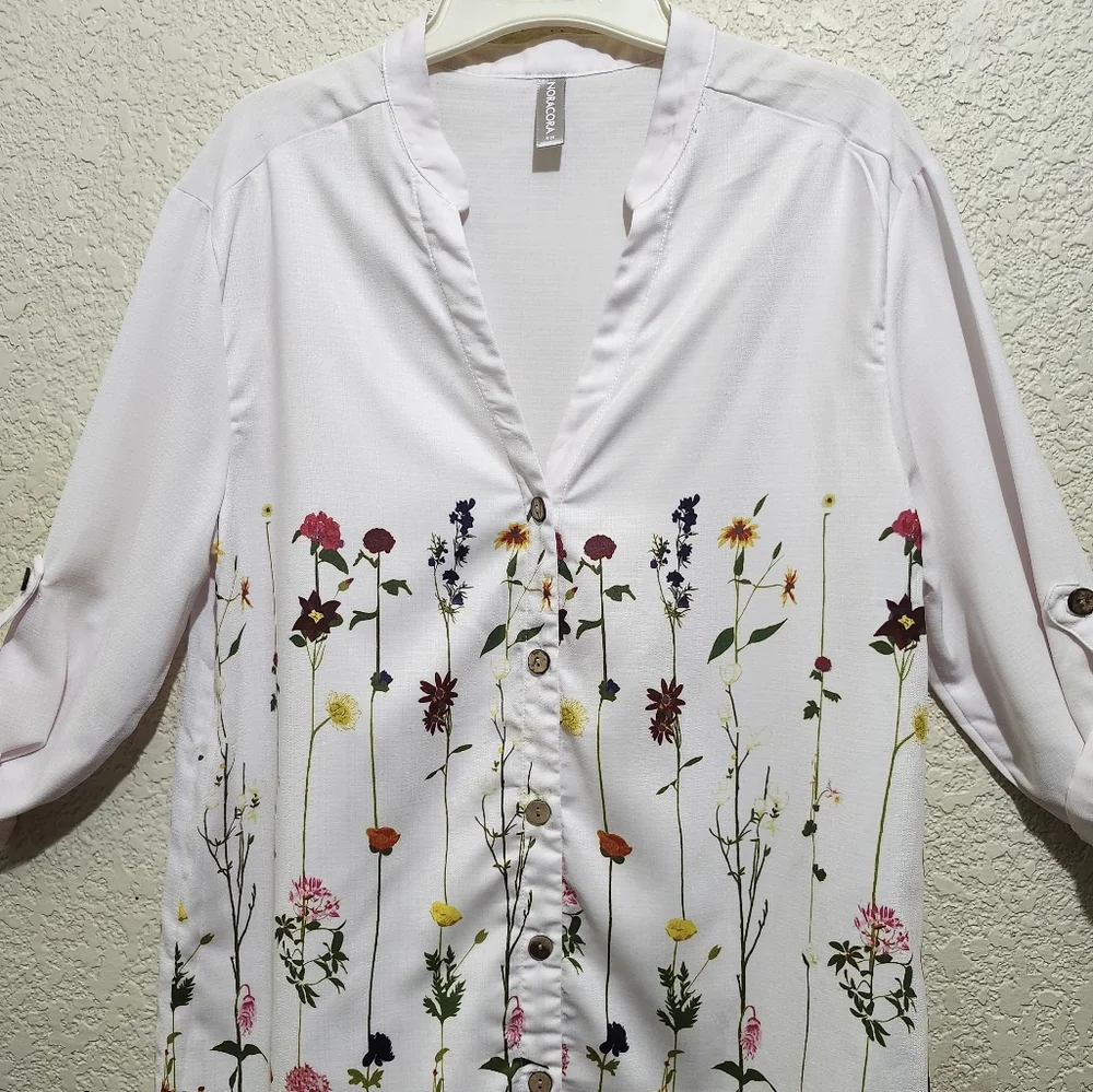Noracora White 3/4 Sleeve Embellished Button Down Shirt (Unbranded) - Picture 2 of 10